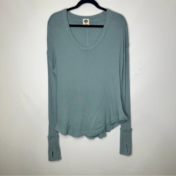 Free People Colby Ribbed Thermal Blue Knit Top Shirt Size Medium - Picture 3 of 6